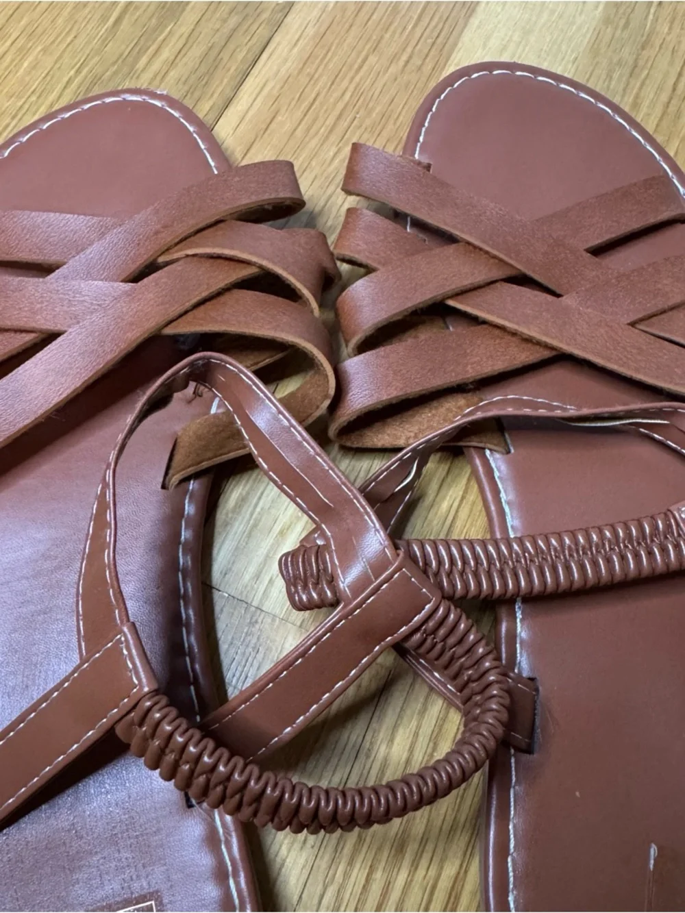 Cognac Strappy Flat Sandals - Criss Cross Slip On. Size 40 (US 9)
